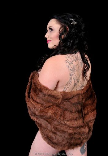 Rencontre sexe à Nantes : prête à te faire monter au rideau ! rencontre-Ronde-Nantes